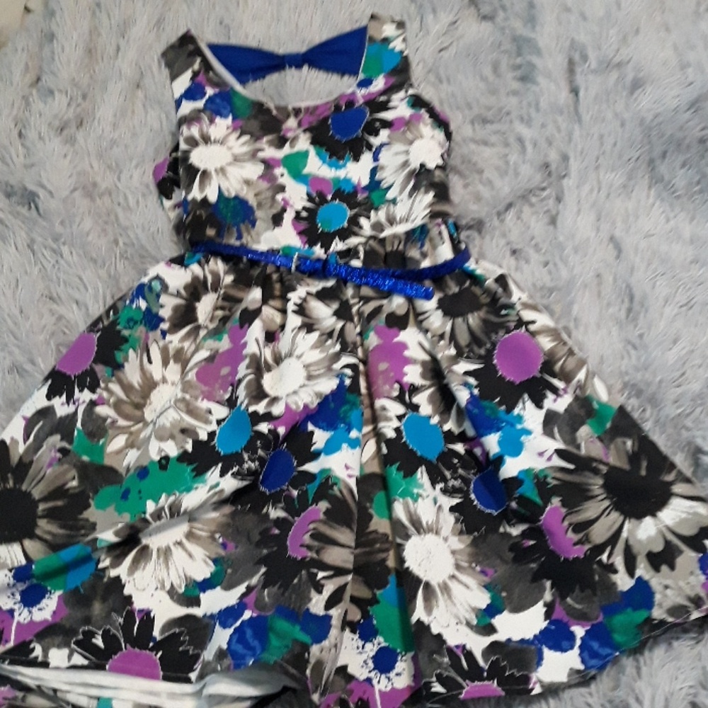 Formal dress for little girls.